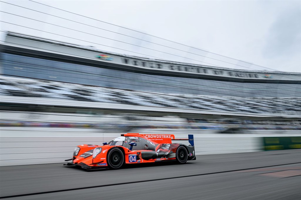Nu skal uret vindes: Malthe Jakobsen kører Daytona 24 Hours med Crowdstrike Racing.
(Foto: Algarve Pro Racing)